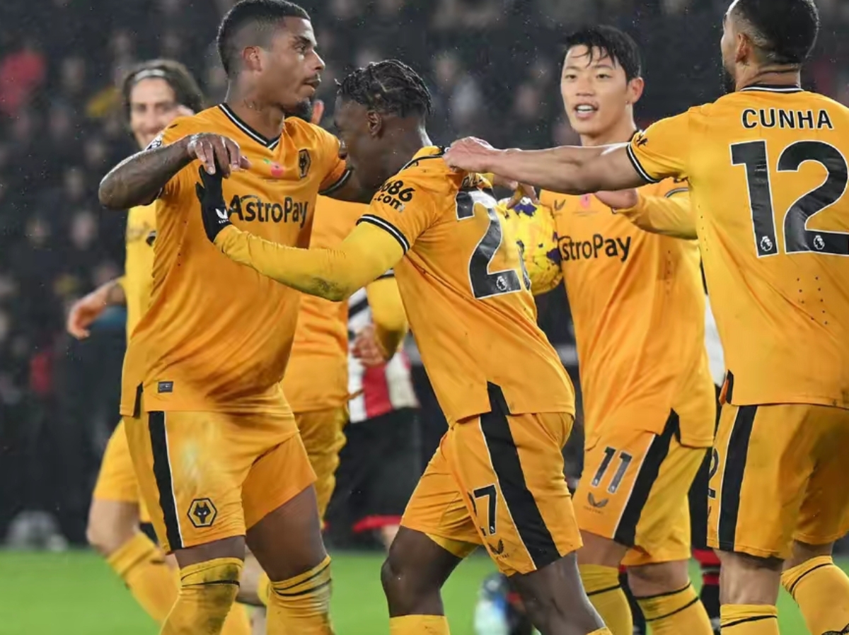 星空体育转会期体能课后，奥兰多魔术内部沟通备战英超，引发热议，阵容厚度经受考验的简单介绍