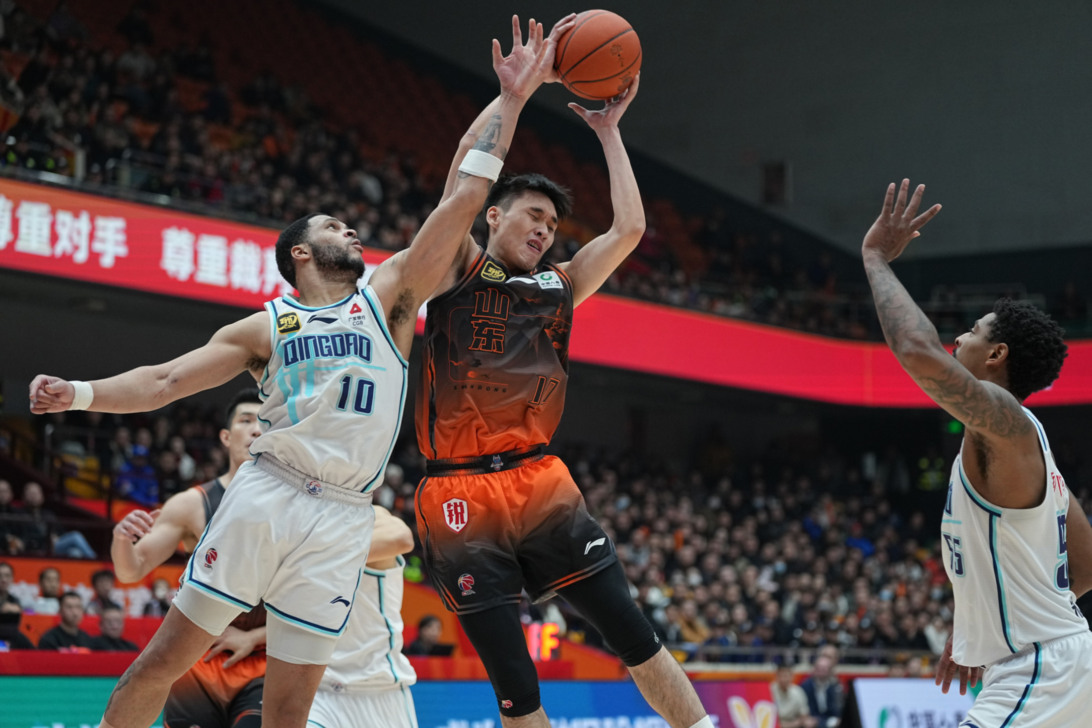 星空体育离谱！赛地聚焦——CBA季后赛赛前热度飙升俄克拉荷马雷霆迎德国杯关键赛，风云突变广厦男篮转会期遗憾出局的简单介绍